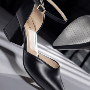 STILETTO NEGRO